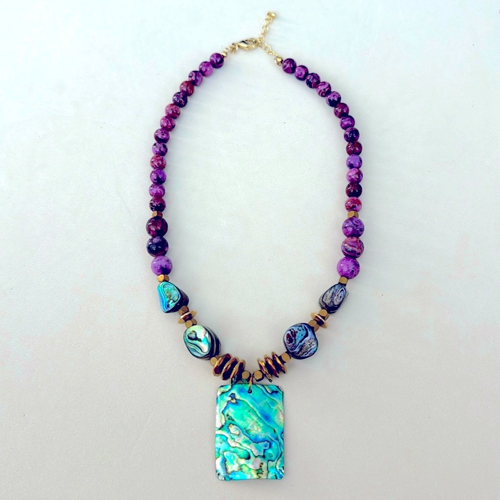 Albone and Amethyst Necklace - Picture 1 of 5